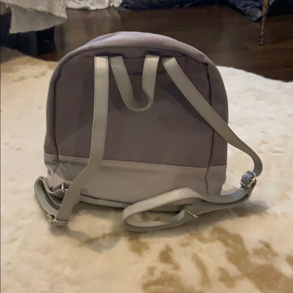 Round small backpack - Picture 2 of 5